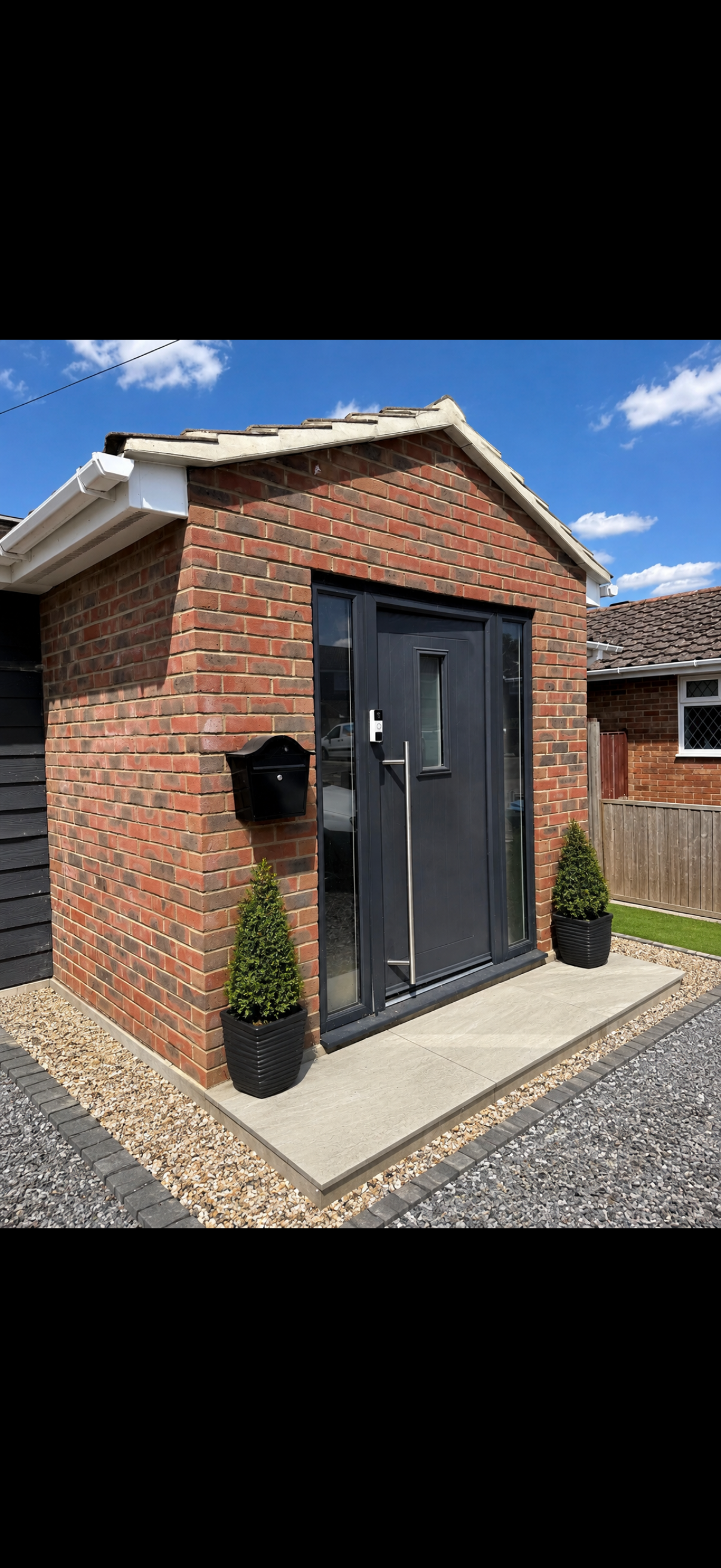 Brick retaining wall